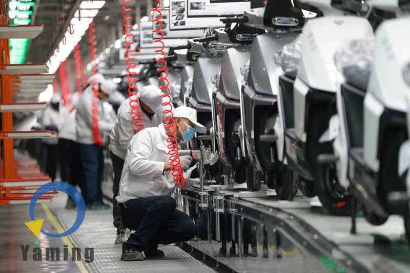 Electric motorcycle assembly line